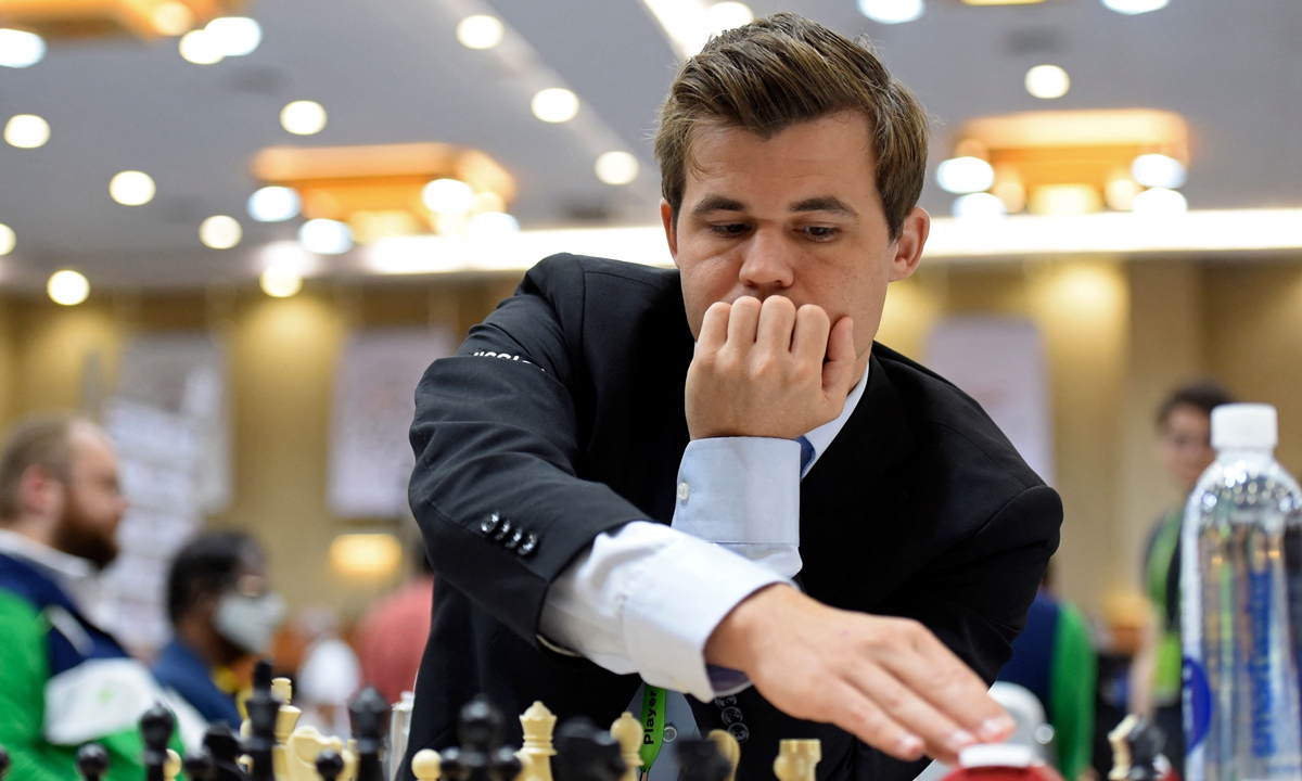Norway's Magnus Carlsen competes during his Round 10 game against the Moldova's team at the 44th Chess Olympiad 2022, in Mahabalipuram, India on August 8, 2022. Photo: VCG