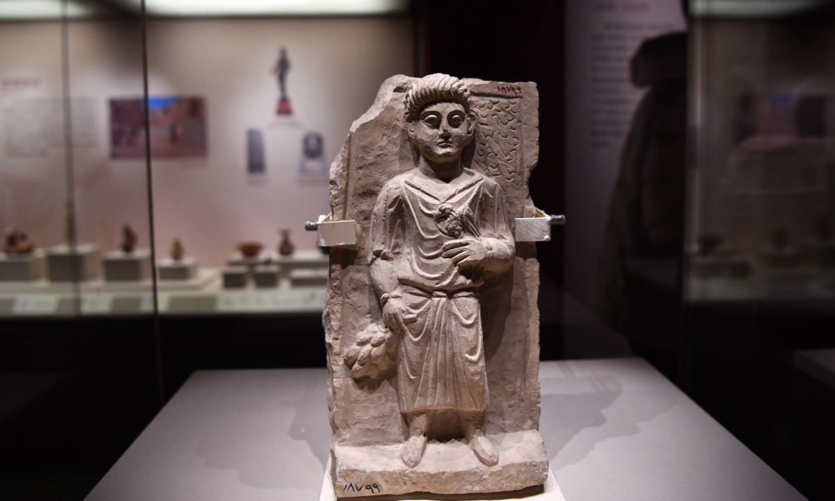 A statue on display at an ancient Syria exhibition in Chengdu, Sichuan Province, on December 30, 2021 Photos: IC  An artwork made from shells at the Syria exhibition