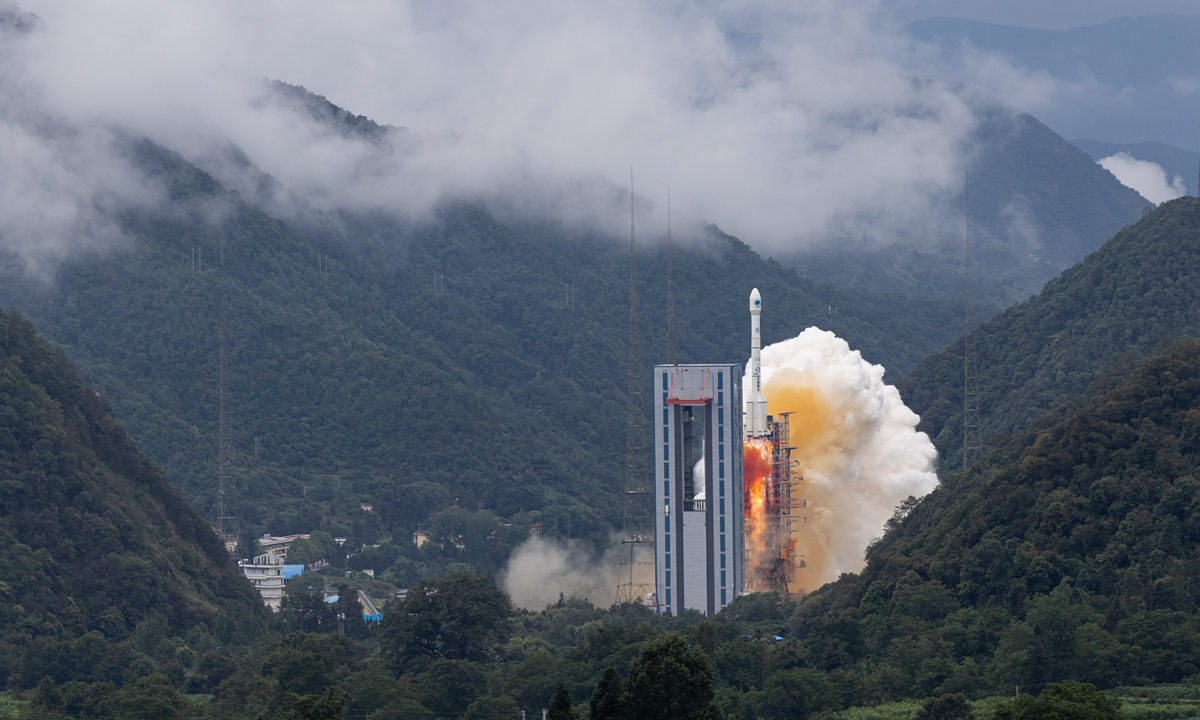 Carrying the last BDS-3 satellite, a Long March-3B carrier rocket takes off from the Xichang Satellite Launch Center on June 23, 2020. Photo: VCG