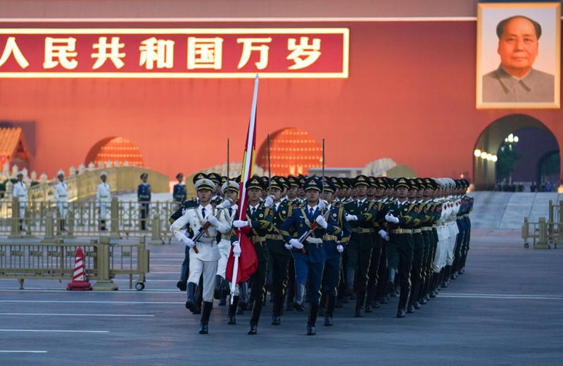 A flag-raising ceremony to celebrate the 73rd anniversary of the founding of the People's Republic of China is held at the Tian'anmen Square in Beijing, capital of China, Oct. 1, 2022. (Xinhua/Ju Huanzong)