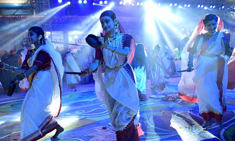 Dancers perform during Durga Puja carnival in Agartala, the capital city of Tripura, northeastern India, on Oct. 7, 2022.Photo:Xinhua