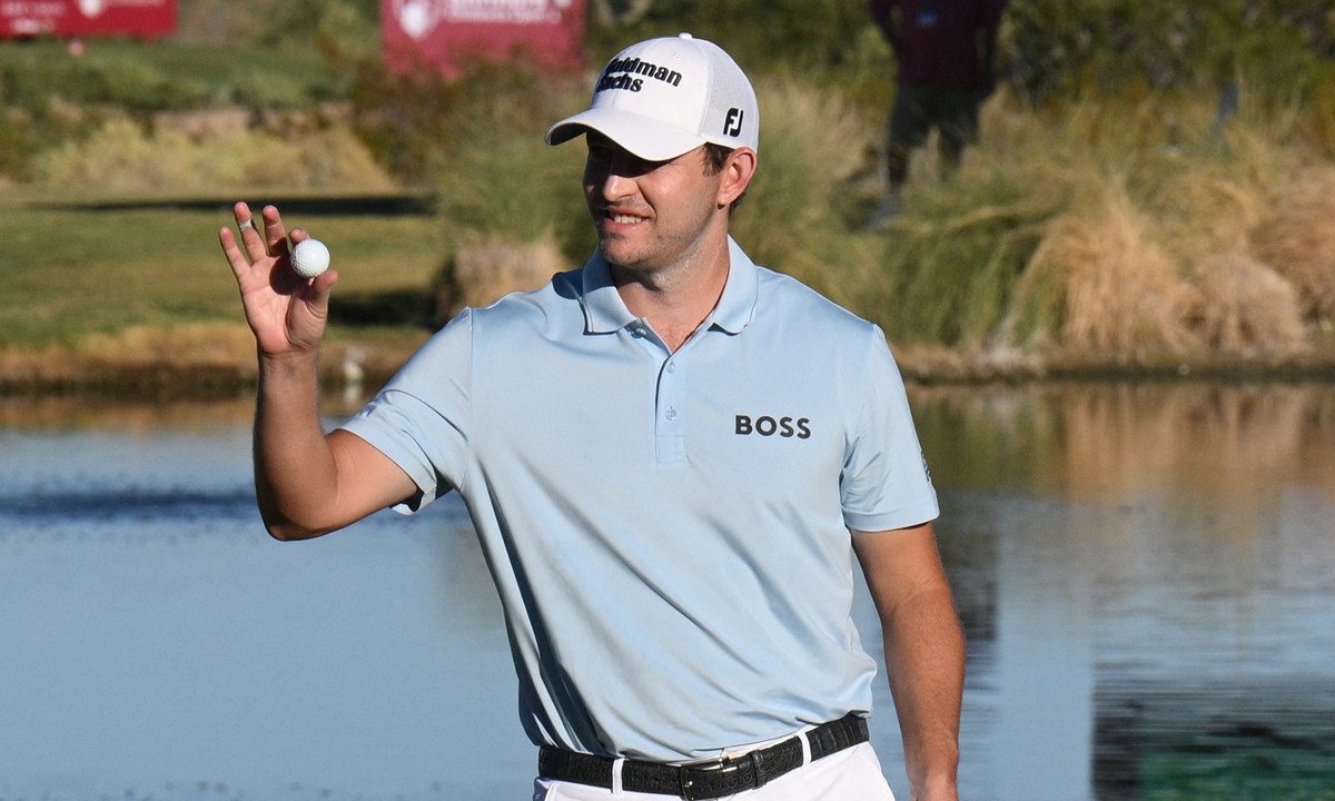 Patrick Cantlay reacts on the 18th green after carding a score of 60 on the day during the third round of the Shriners Children's Open at TPC Summerlin in Las Vegas, Nevada, the US on October 8, 2022. Photo: AFP