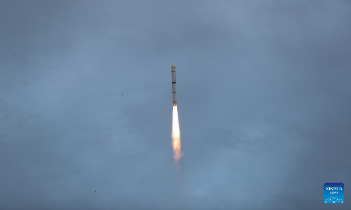 A Long March-2C rocket carrying the S-SAR01, a new satellite for disaster reduction, emergency management, and environment monitoring, blasts off from the Taiyuan Satellite Launch Center in north China's Shanxi Province Oct 13, 2022. The rocket lifted off at 6:53 a.m. (2253 GMT Oct 12) and sent the S-SAR01 satellite into the preset orbit. Photo:Xinhua