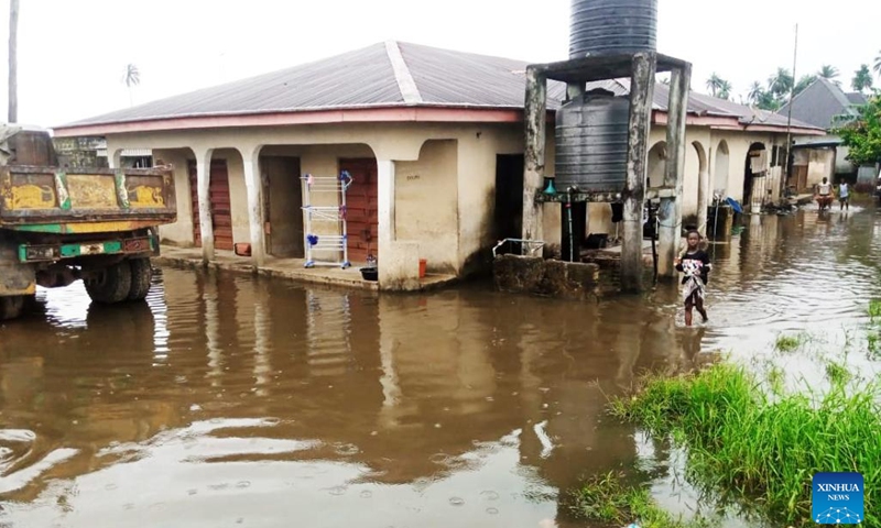Photo taken on Oct. 9, 2022 shows flooded houses in the Ahoada West area of Rivers state, south Nigeria. More than 500 people have been killed and 1,546 others injured this year in Nigeria due to heavy rains and floods, an official said Tuesday(Photo: Xinhua)