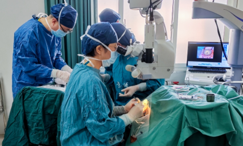 The world's first six gene-edited pig to monkey multi-organ and multi-tissue transplantation operation was successfully carried out by 20 experts in Xi'an, Northwest China's Shaanxi Province on Tuesday, making a breakthrough in the field of xenogeneic organ transplantation.Screenshot of China Science and Technology Network
