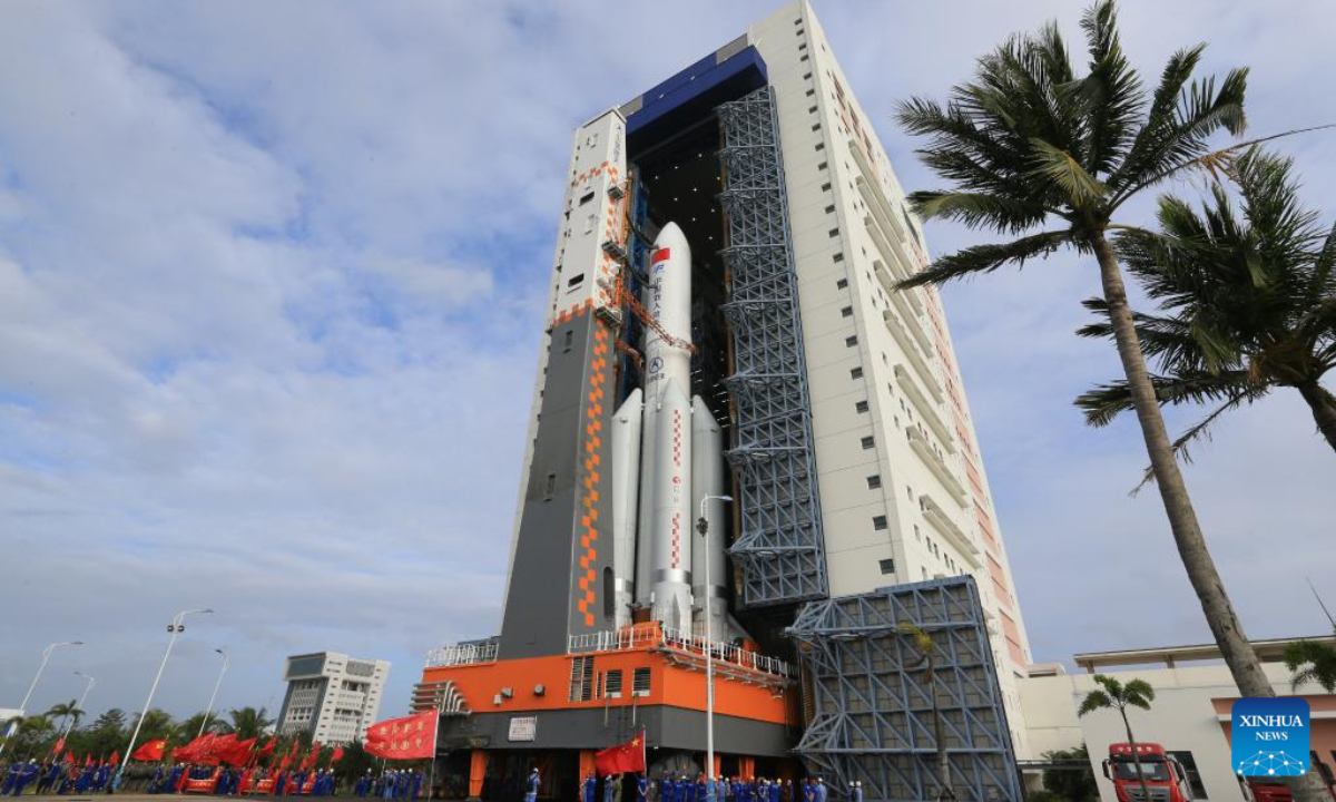 The combination of China's space station lab module Mengtian and its carrier rocket Long March-5B Y4 is transported to the launch area at the Wenchang Spacecraft Launch Site in south China's Hainan Province, Oct 25, 2022. Photo:Xinhua
