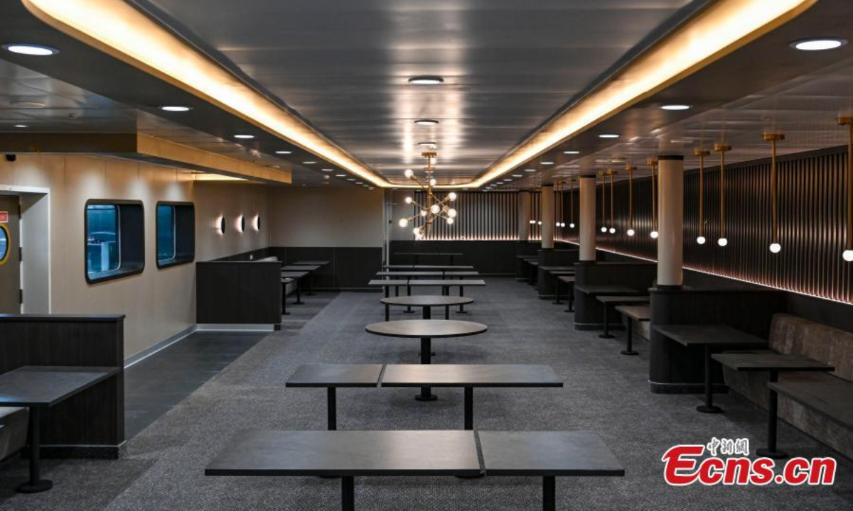 Photo shows the dining room inside the world's largest ro-ro passenger ship No.1 in Guangzhou, south China's Guangdong Province, Oct 27, 2022. Photo: China News Service