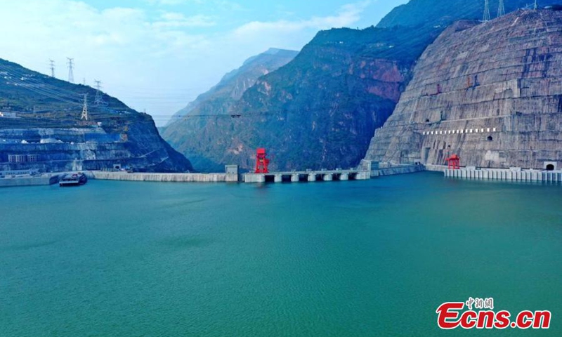 Water at the Baihetan Hydropower Station reaches the normal level of 825 meters for the first time on Monday, Oct. 24, 2022. (Photo provided to China News Service)
