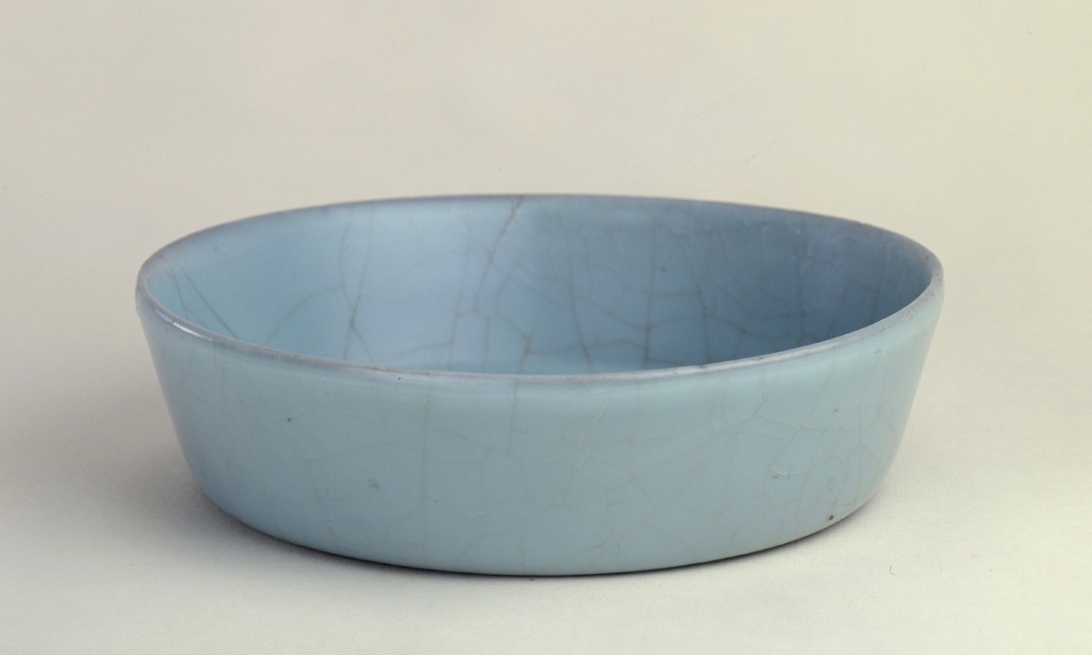 Fenqing Youxi Photo: Courtesy of the Hong Kong Palace Museum