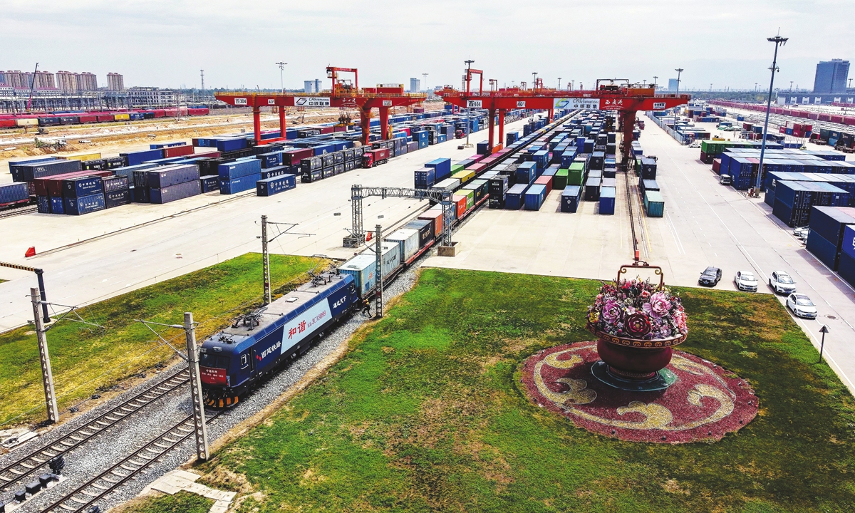 Northwest China's Shaanxi Province's first China-Vietnam international freight train departs from the Xi'an international port for Vietnam's Hanoi on August 23, 2022. Photo: VCG