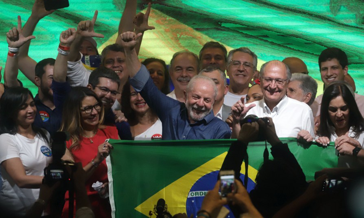 Luiz Inacio Lula da Silva (C, front) attends a celebration event in Sao Paulo, Brazil, on Oct. 30, 2022.Photo: Xinhua
