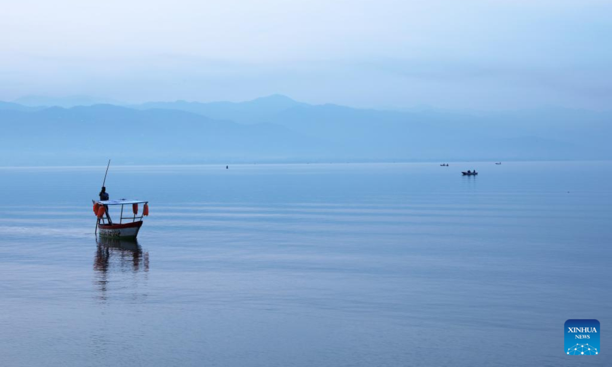 This photo taken on Oct 29, 2022 shows Lake Tanganyika in Bujumbura, Burundi. Photo:Xinhua