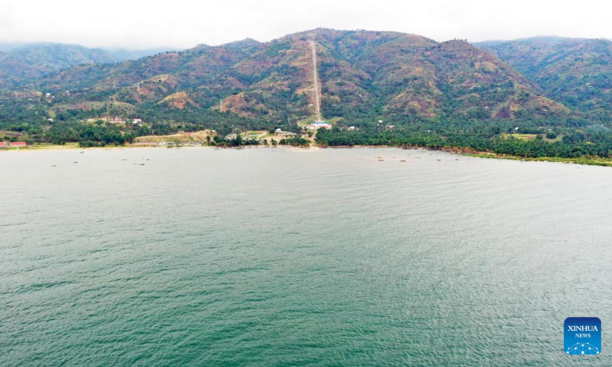 This aerial photo taken on Nov 4, 2022 shows Lake Tanganyika in Rumonge province, Burundi. Photo:Xinhua