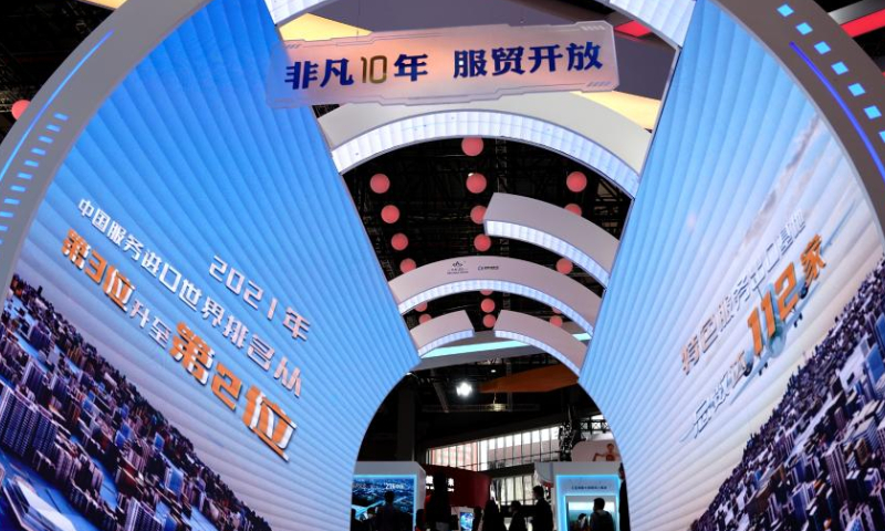 People visit an exhibition themed Ten Years of the New Era during the fifth China International Import Expo (CIIE) at the National Exhibition and Convention Center (Shanghai) in east China's Shanghai, Nov. 6, 2022. Photo: Xinhua