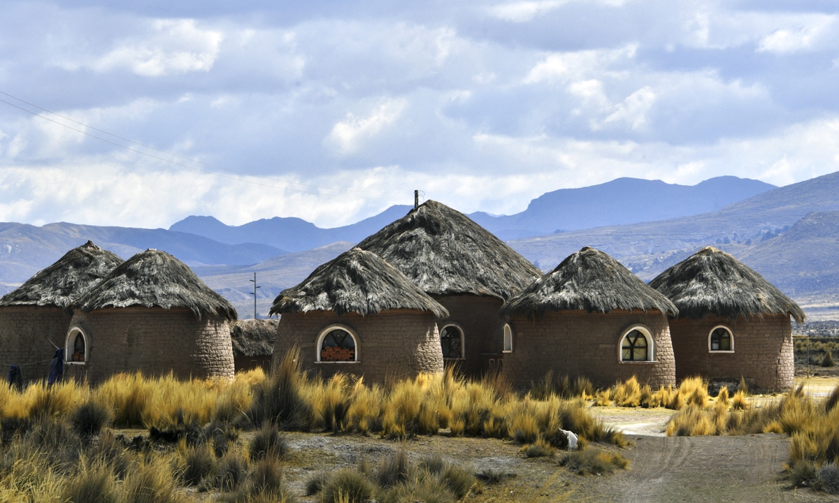 General view of the Uru indigenous community near a desert at the site of former Lake Poopo in the village of Punaca Tinta Maria, Bolivia. Photo: AFP