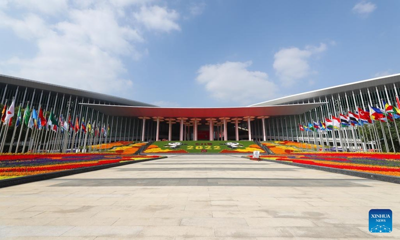 This photo taken on Nov. 2, 2022 shows the south square of the National Exhibition and Convention Center (Shanghai), the main venue for the upcoming fifth China International Import Expo (CIIE), in east China's Shanghai. The fifth CIIE will be held in Shanghai from Nov. 5 to 10. Representatives from a total of 145 countries, regions and international organizations will participate in the upcoming fifth China International Import Expo (CIIE) in Shanghai, the organizer said on Tuesday.(Photo: Xinhua)