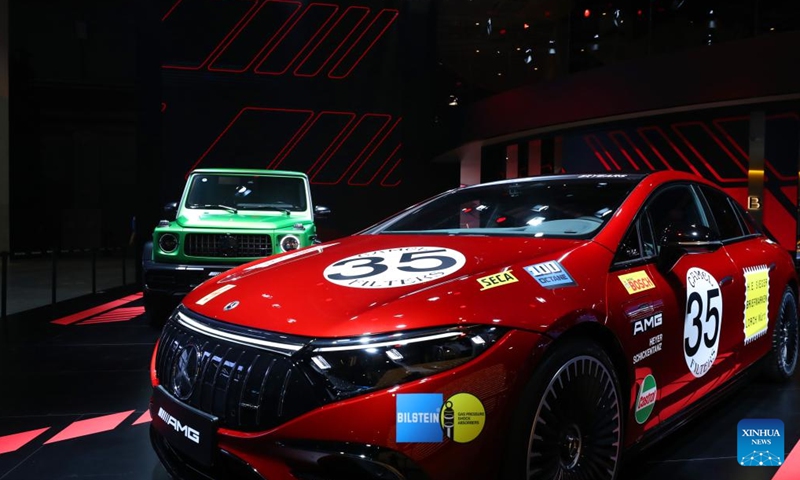 This photo taken on Nov. 2, 2022 shows vehicles of German automaker Mercedes-Benz to be displayed in the upcoming fifth China International Import Expo (CIIE) in east China's Shanghai. The fifth CIIE will be held in Shanghai from Nov. 5 to 10. Representatives from a total of 145 countries, regions and international organizations will participate in the upcoming fifth China International Import Expo (CIIE) in Shanghai, the organizer said on Tuesday.(Photo: Xinhua)