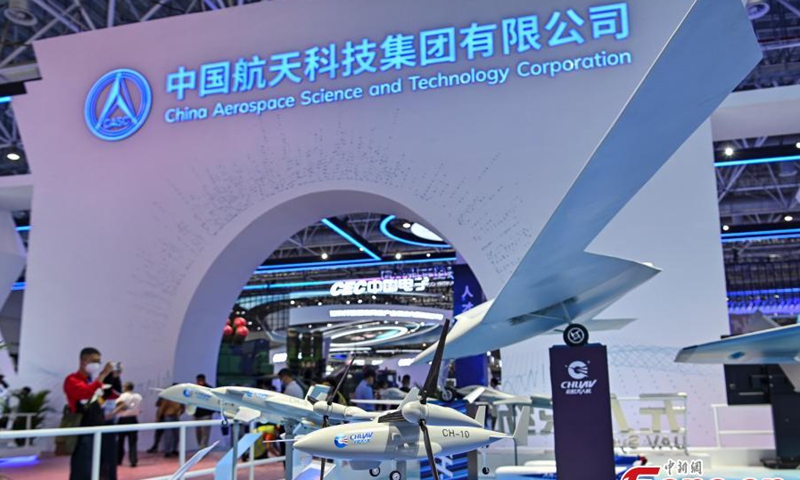 中国CH系列无人机于2022年11月6日在中国南方广东省珠海市举行的2022年中国航展上展出。照片：中新社