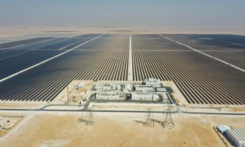 The 800-megawatt Al Kharsaah photovoltaic power station in Qatar Photo: PowerChina