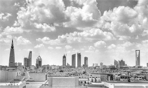 China-Arab report stresses mutual respect and opposing hegemony as first summit approaches