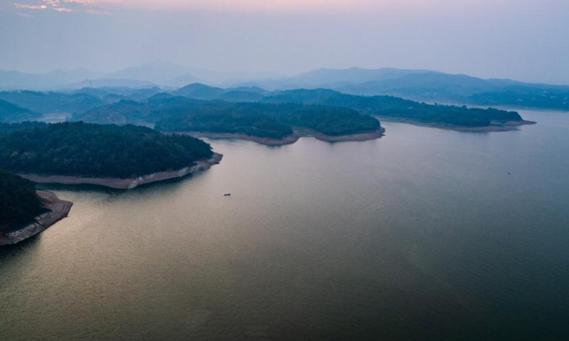 This aerial photo taken on Nov. 11, 2022 shows a view of the Cenhuai national wetland park in Changde, central China's Hunan Province. Photo: Xinhua