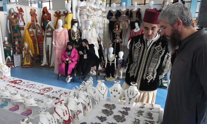 People visit the 23rd international handicrafts fair in Algiers, Algeria, on Nov. 24, 2022. (Xinhua)