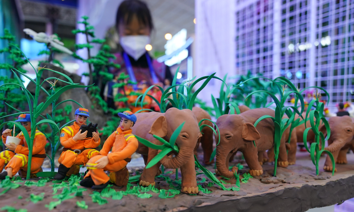 Clay figures tell the story of a herd of Asian elephants who made a 1,400-kilometer northward “exodus” in 2021 are displayed at the 6th China-South Asia Exposition and the 26th China Kunming Import and Export Fair, which opened in Kunming, Southwest China's Yunnan Province, on November 19, 2022. Photo: VCG