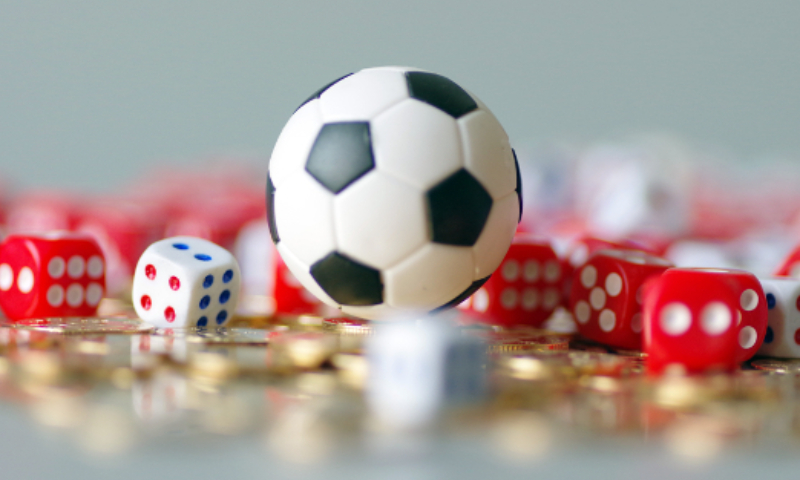 football gambling Photo: IC