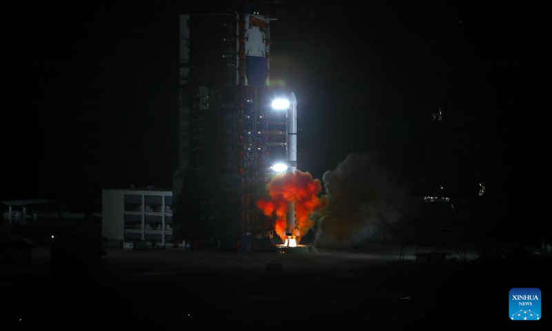 A Long March-2D carrier rocket carrying the Yaogan-36 satellite blasts off from the Xichang Satellite Launch Center in southwest China's Sichuan Province, Nov. 27, 2022. The Yaogan-36 satellite was lifted at 8:23 p.m. (Beijing Time) by a Long March-2D carrier rocket and entered the planned orbit successfully. (Photo by Liu Guanghui/Xinhua)