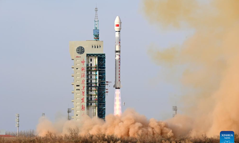A Long March-4C rocket carrying a new remote sensing satellite of the Yaogan-34 series blasts off from the Jiuquan Satellite Launch Center in northwest China, Nov. 15, 2022. This remote sensing satellite will be used in areas such as land resources survey, urban planning, crop yield estimation, and disaster prevention and mitigation. Photo: Xinhua