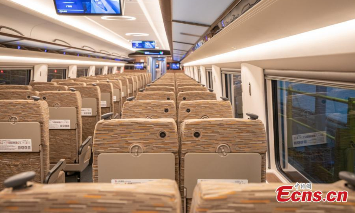 Photo shows the interior view of class wagon of a Fuxing bullet train in Guangzhou, south China's Guangdong Province, Dec 26, 2022. Photo:China News Service