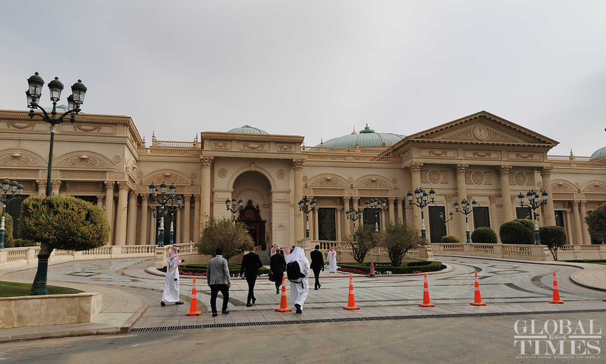 A press conference attended by Saudi Arabian officials including FM Prince Faisal bin Farhan Al Saud will be held on December 9, 2022. Journalists in the conference room at the King Abdul Aziz International Conference Center are standing by. Photo: Xing Xiaojing and Yu Jincui in Riyadh/GT