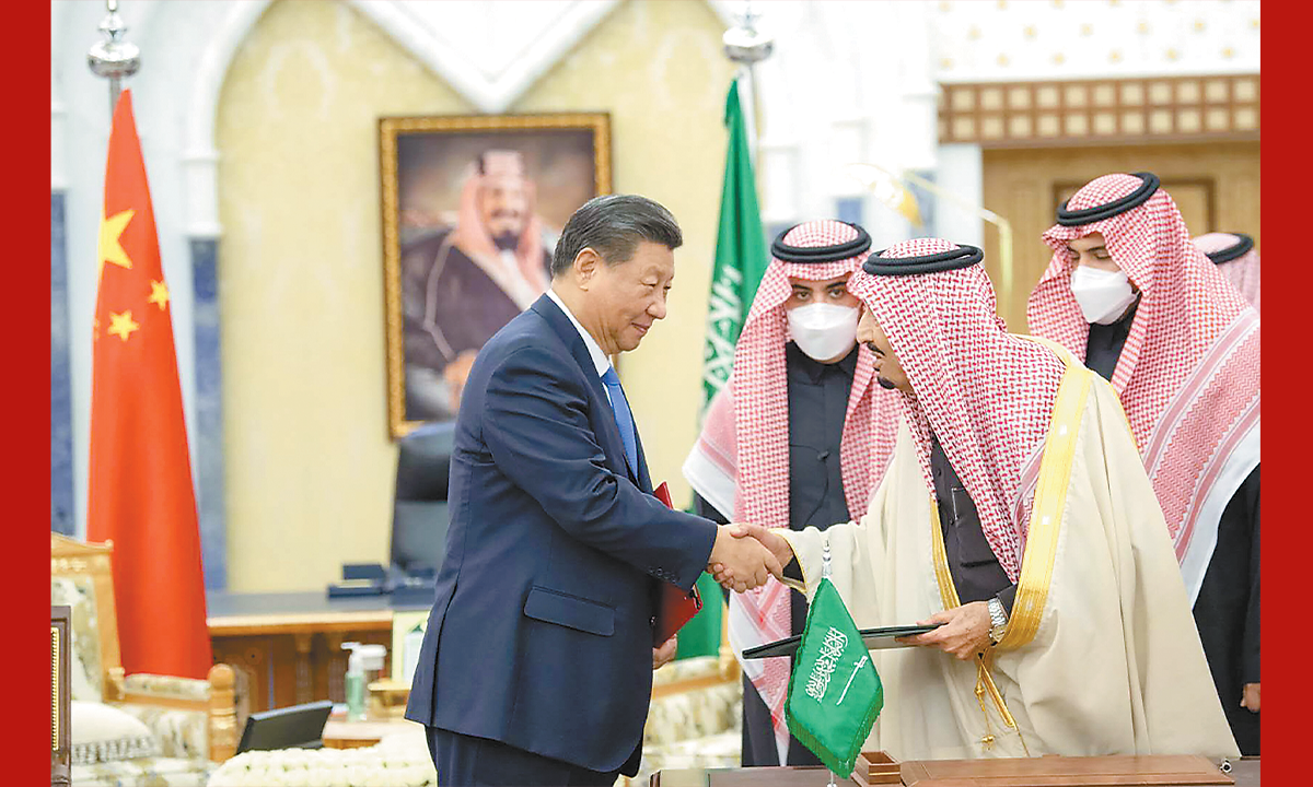 Chinese President Xi Jinping meets with King Salman bin Abdulaziz Al Saud of Saudi Arabia at Riyadh's al-Yamamah Palace in Saudi Arabia on December 8, 2022. Photo: Xinhua