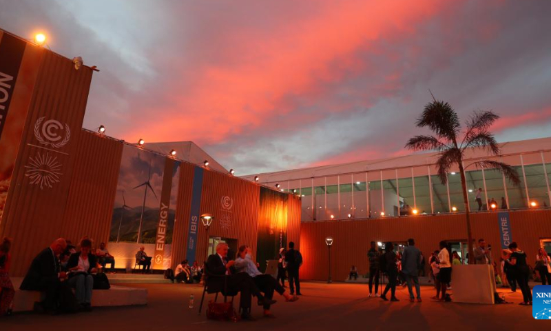 Participants enjoy the sunset at the venue of the 27th session of the Conference of the Parties (COP27) to the United Nations Framework Convention on Climate Change, in Sharm El-Sheikh, Egypt, Nov. 14, 2022. Photo: Xinhua