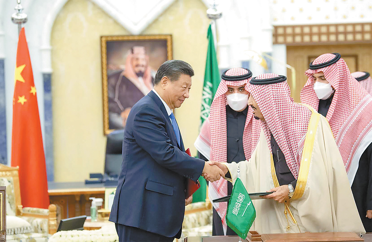Chinese President Xi Jinping meets with King Salman bin Abdulaziz Al Saud of Saudi Arabia at Riyadh’s al-Yamamah Palace in Saudi Arabia on December 8, 2022. Photo: Xinhua
