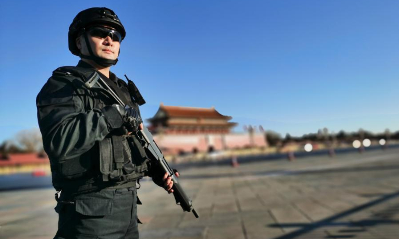 A special police is on guard in Beijing, capital of China, January 10, 2021. Photo: Xinhua