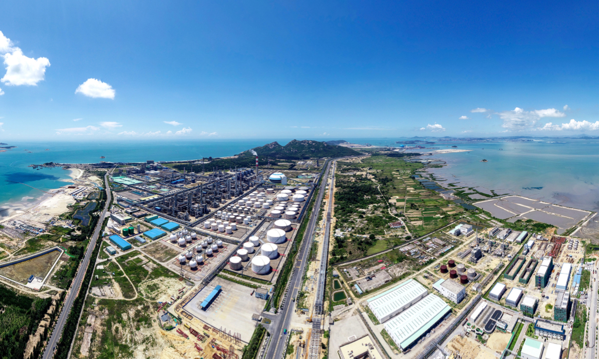 Aerial photo shows Gulei petrochemical base in Gulei, East China’s Fujian Province. The giant industrial park is where the JV between Sinopec and Saudi Aramco will be based.