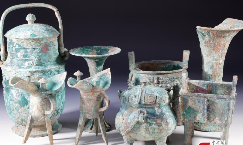 Photo released on Nov. 10 shows bronze wares unearthed from a tomb at the Shaojiapeng Site, Anyang, Central China's Henan Province. Photo: Ecns.cn