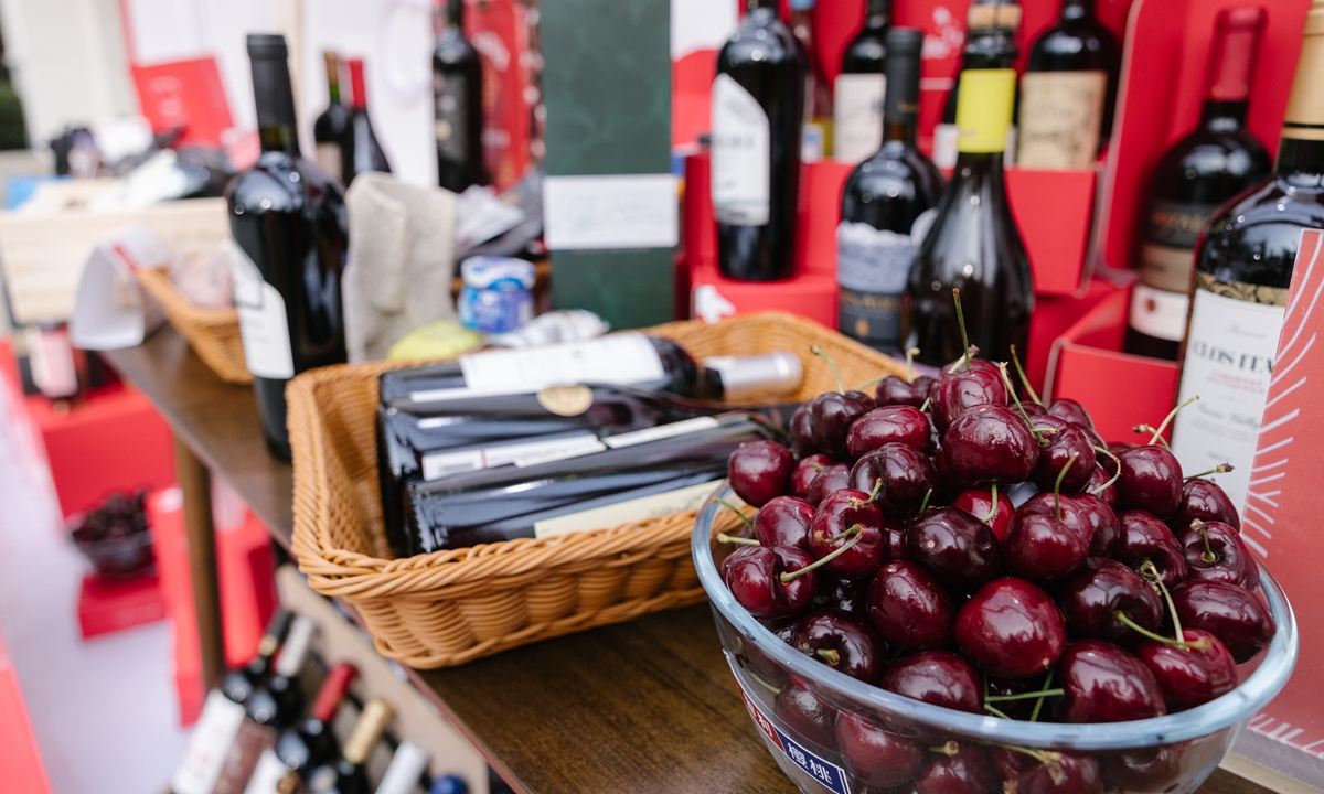 Chilean food is displayed during the Chile Week held in Beijing on Tuesday. Photo: Li Hao/GT