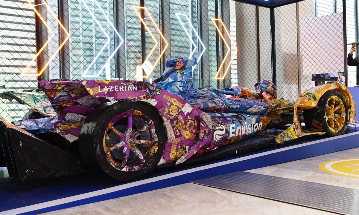 A Formula 1 car made of plastic waste by elementary school students from Glasgow, the UK, is on display on Novermber 27, 2022 at the Fourth World Science and Technology Development Forum held in Chengdu, Southwest China's Sichuan Province. It sends a message of reducing use of plastic. Photo: VCG 