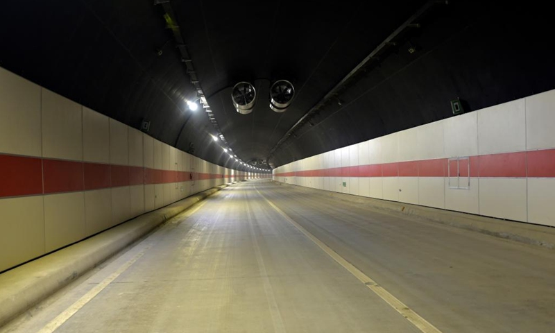 This photo taken on Nov. 26, 2022 shows an underwater tunnel in Chattogram, Bangladesh. The underwater tunnel in Bangladesh built by a Chinese company has marked the civil works completion of its south tube.(Photo: Xinhua)