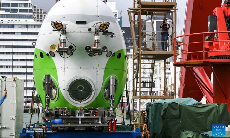 China's research vessel Tansuoyihao loaded with the Human Occupied Vehicle Fendouzhe docks at Queens Wharf in Auckland, New Zealand, Nov. 27, 2022.(Photo: Xinhua)