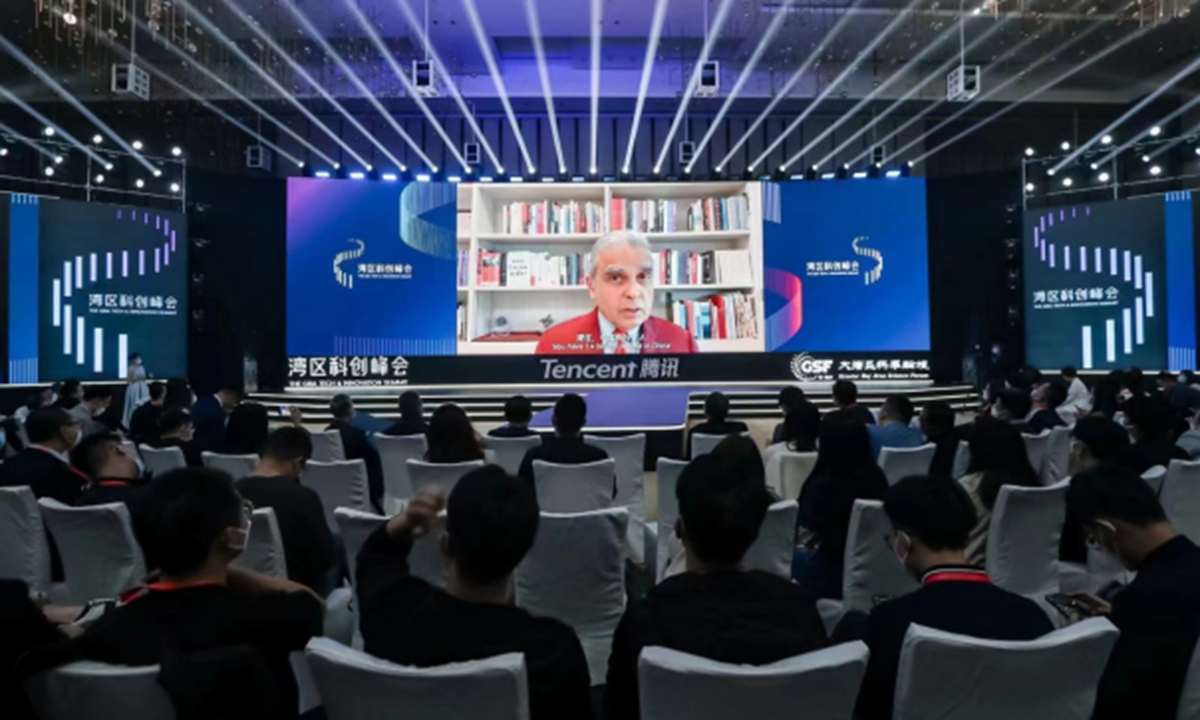 Kishore Mahbubani, Distinguished Fellow at the Asia Research Institute, National University of Singapore makes a video speech at the forum. Photo: Courtesy of Tencent