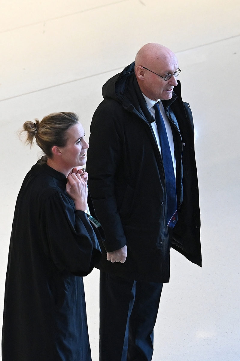 President of the French Rugby Federation Bernard Laporte, accused of favoritism in a series of marketing decisions favorable to a close friend, stands at the correctional court in Paris, France on December 13, 2022, to hear for its decision. Photo: AFP