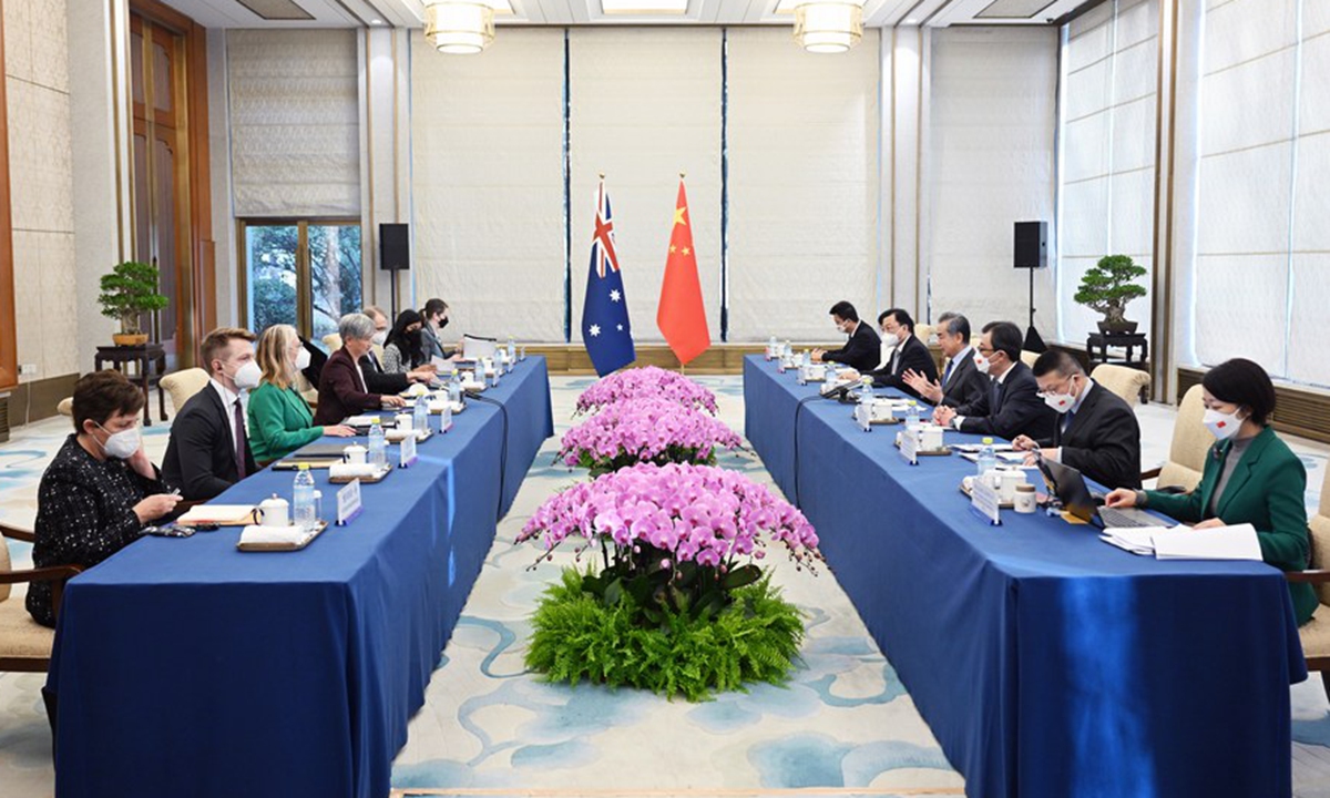 Chinese State Councilor and Foreign Minister Wang Yi, also a member of the Political Bureau of the Communist Party of China Central Committee, and Australian Foreign Minister Penny Wong hold the sixth China-Australia Foreign and Strategic Dialogue in Beijing, capital of China, December 21, 2022. Photo: Xinhua