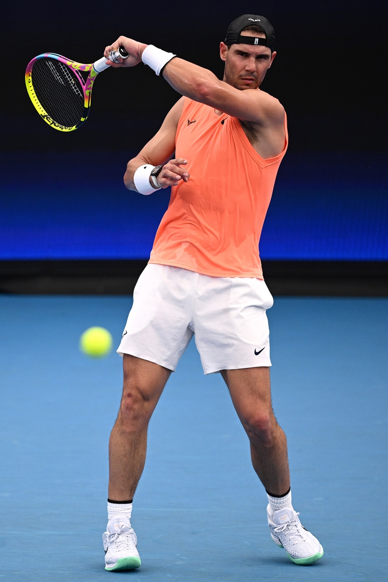 Rafael Nadal returns the ball during a practice session on December 28, 2022 in Sydney, Australia. Photo: IC