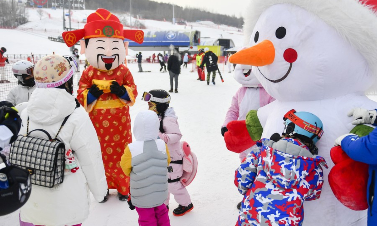 People have fun at a ski resort in Jilin, northeast China's Jilin Province, Jan 23, 2023. Photo:Xinhua