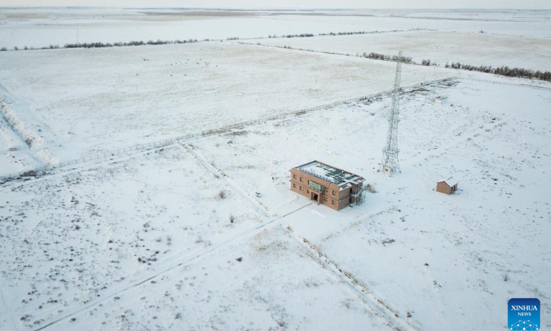 This aerial photo taken on Jan. 8, 2023 shows the Akdala atmospheric background station located in the Junggar Basin, northwest China's Xinjiang Uygur Autonomous Region. Photo: Xinhua