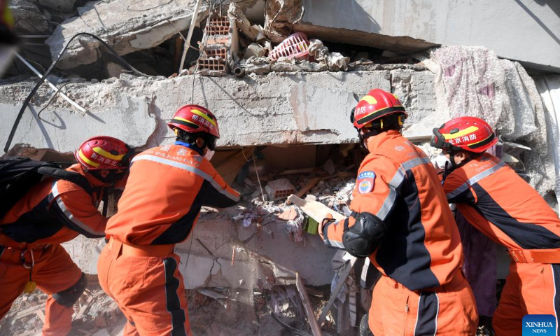 Rescuers carry out rescue operation on earthquake debris in Antakya in the southern province of Hatay, Türkiye, Feb. 12, 2023. Photo: Xinhua