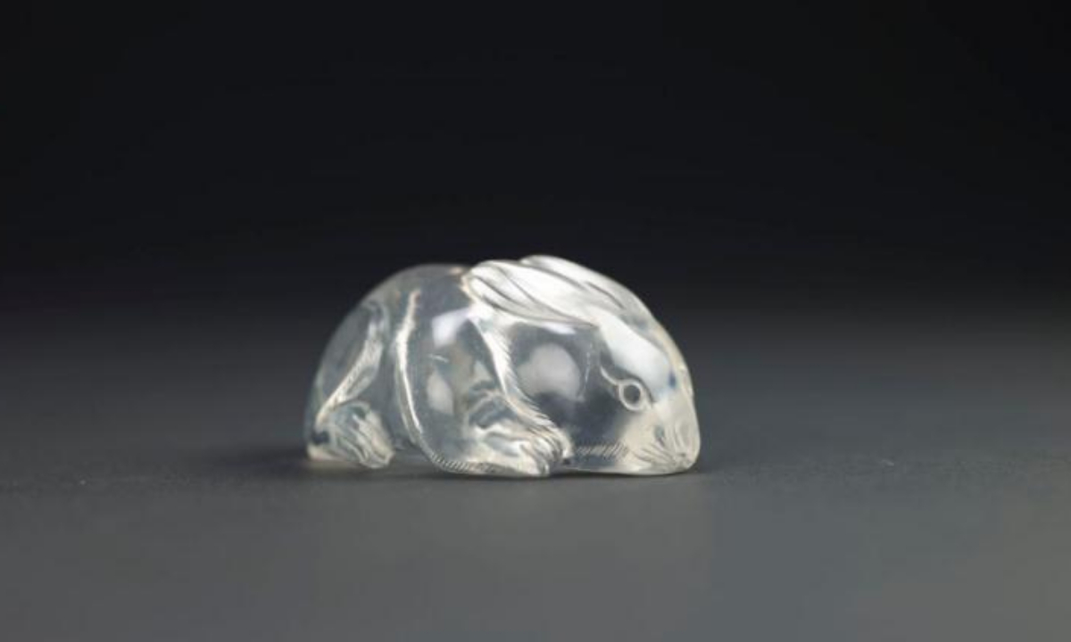 Crystal Hare (Photo: Courtesy of the Shanghai Museum) 